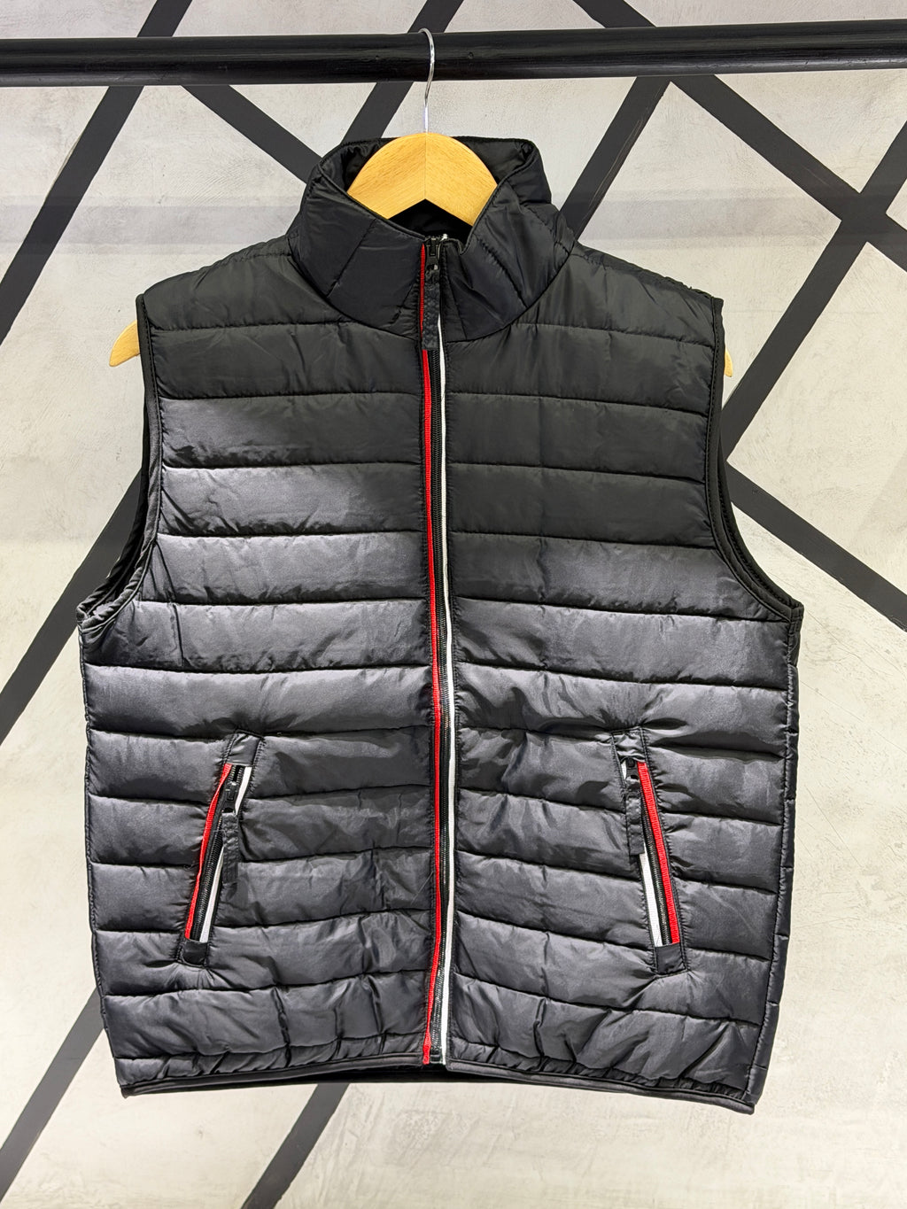 Zaura FrostGuard Sleeveless Jacket