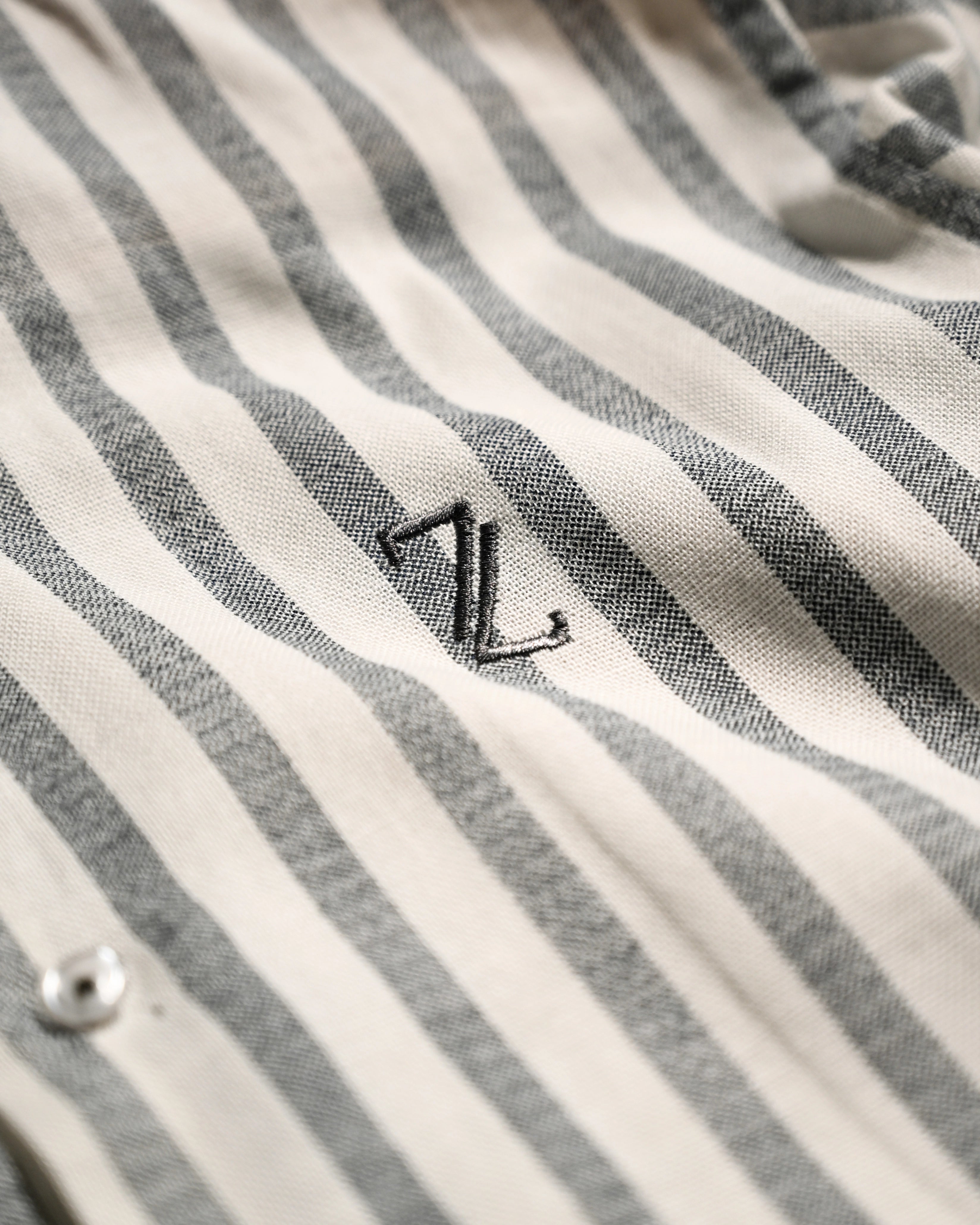 ZAURA Ash Stripe Signature Shirt