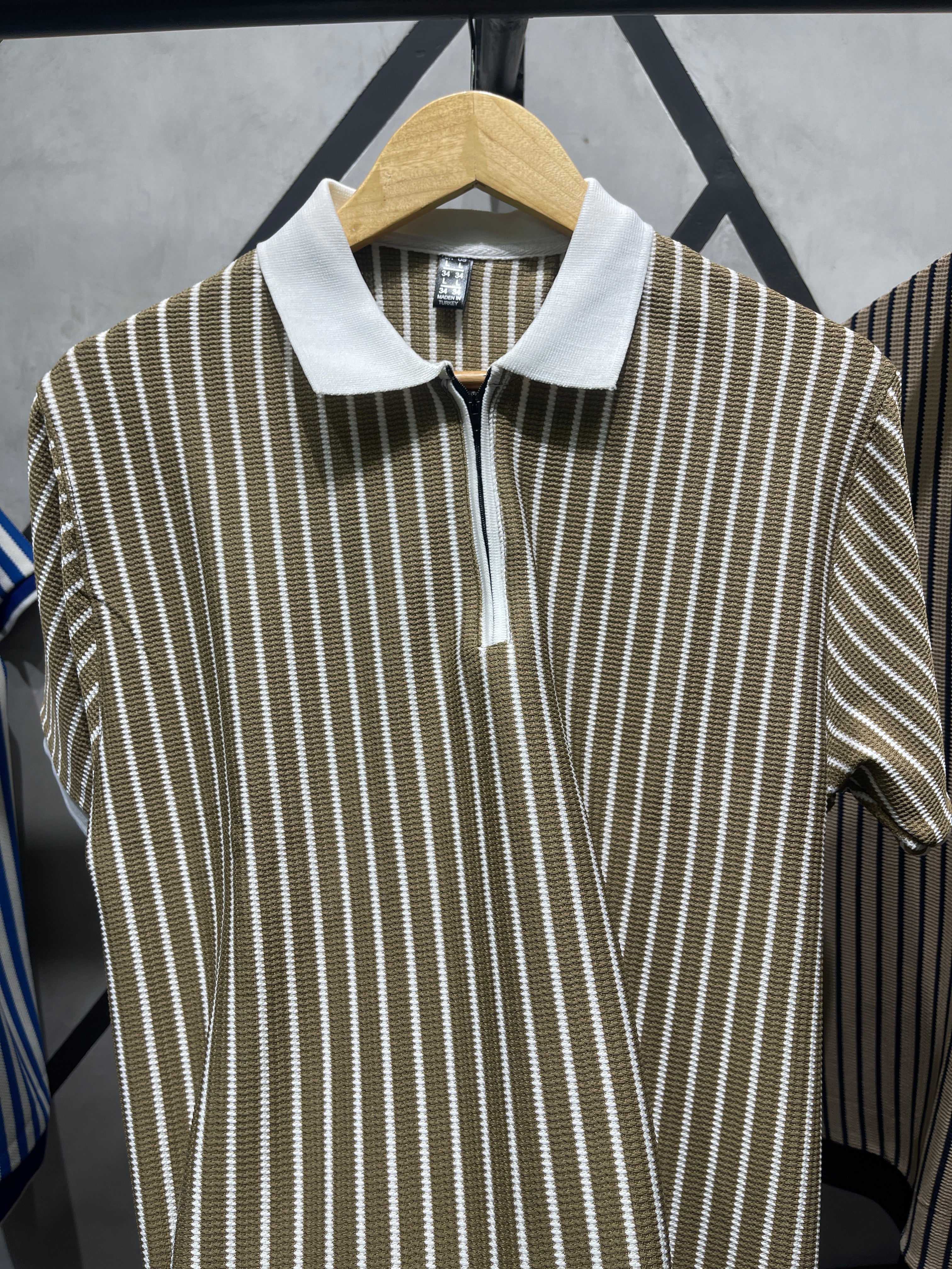 KNITTED POLO – Premium Comfort & Style