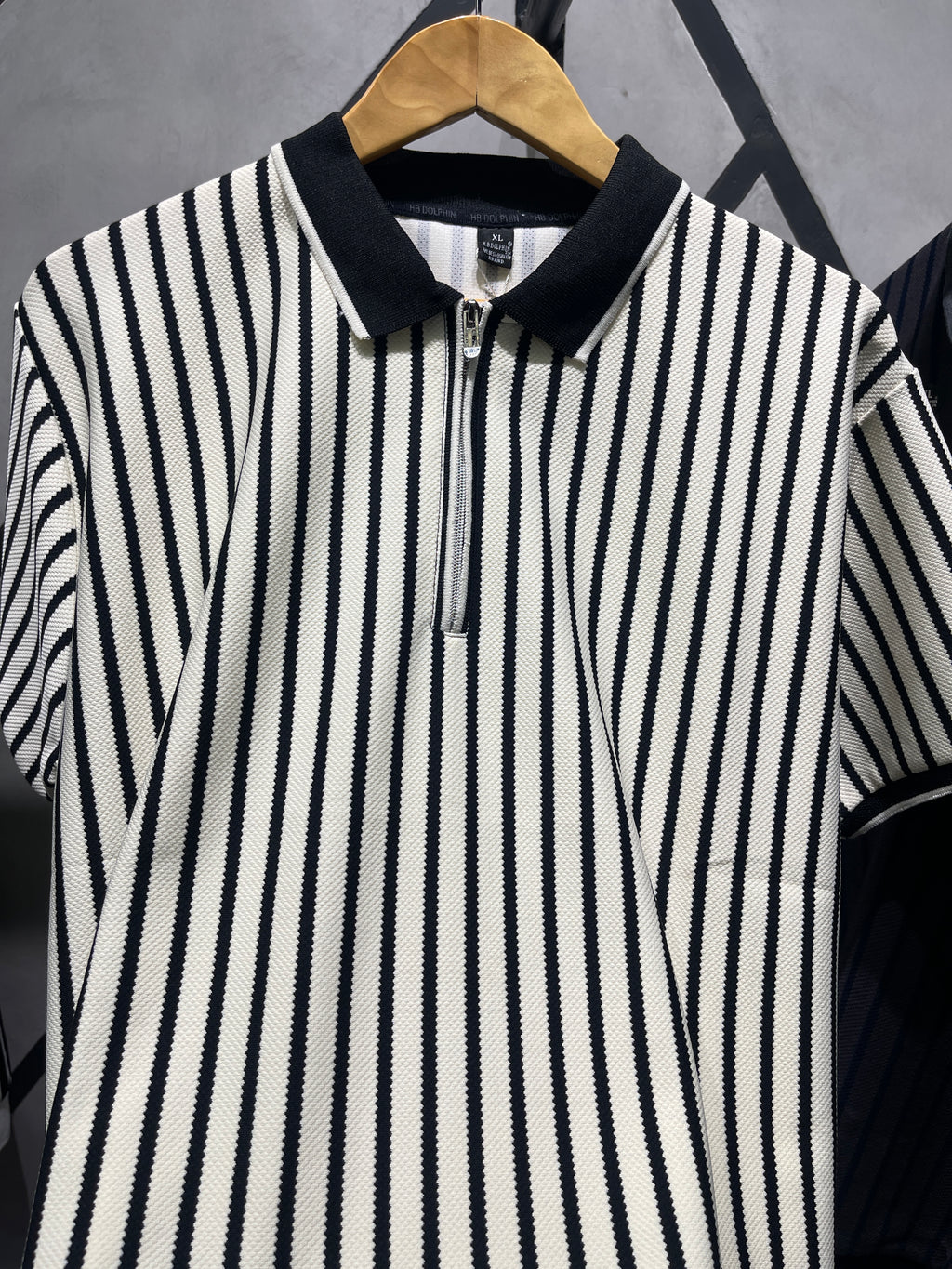 KNITTED POLO – Premium Comfort & Style